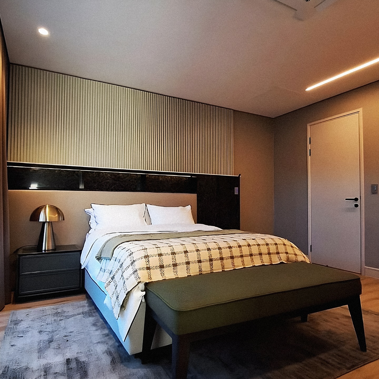 3. a Tapestry Of Plum and Gold: the Regal Accent Wall with Moroccan Lanterns