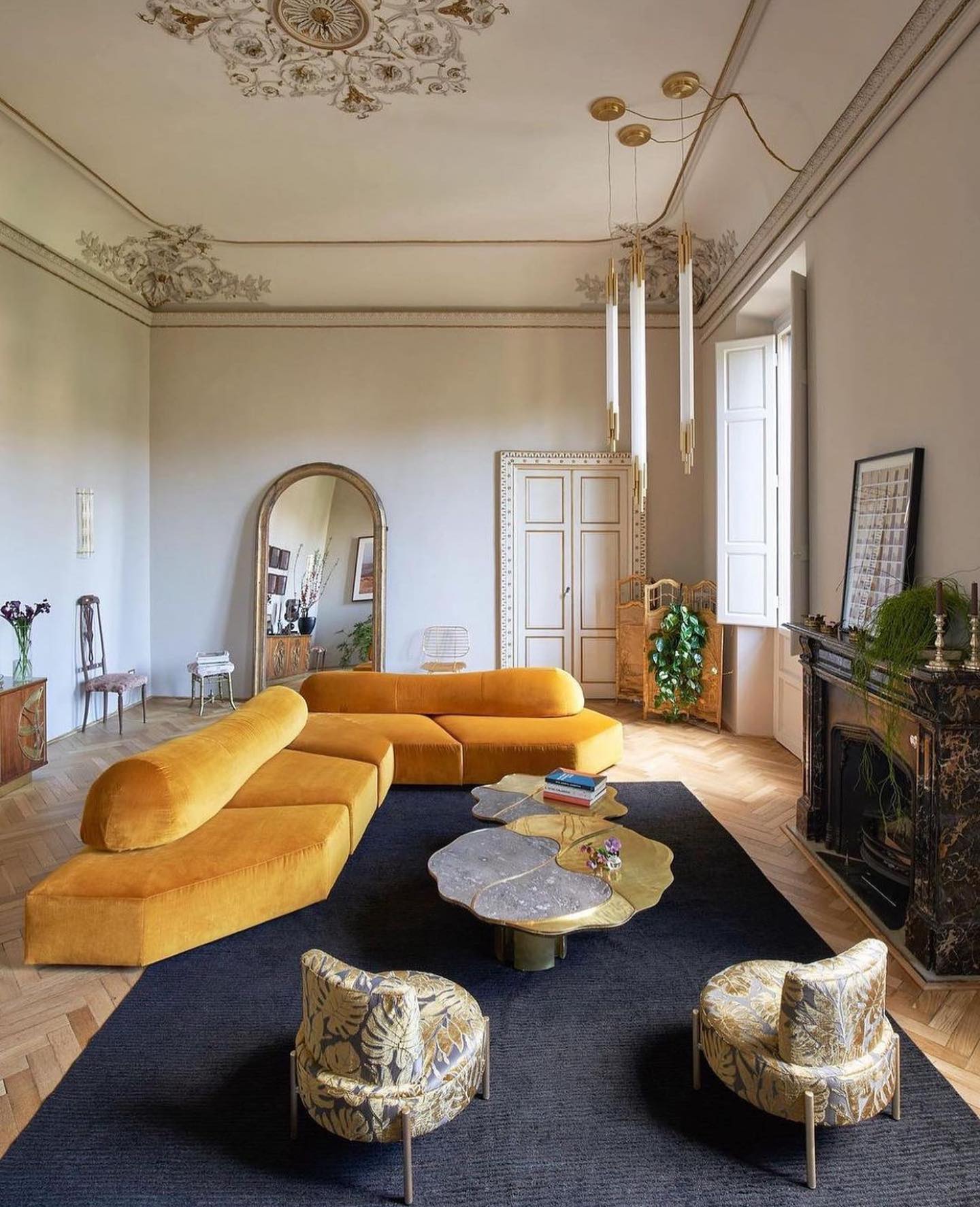 18. a Grandeur Of Greenery: the 18-foot Ceiling with Cascading Foliage