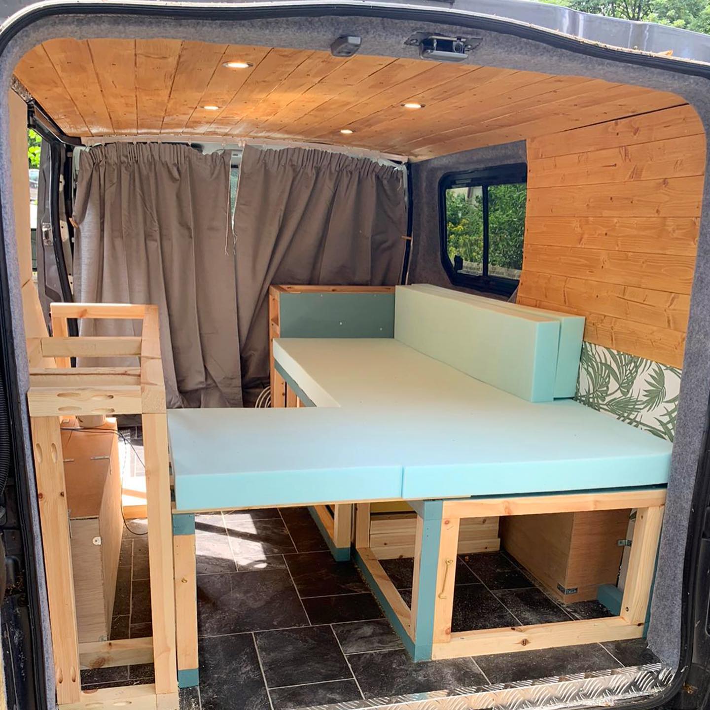 4. Twilight Glow Compact Camper with Starry Night Accents