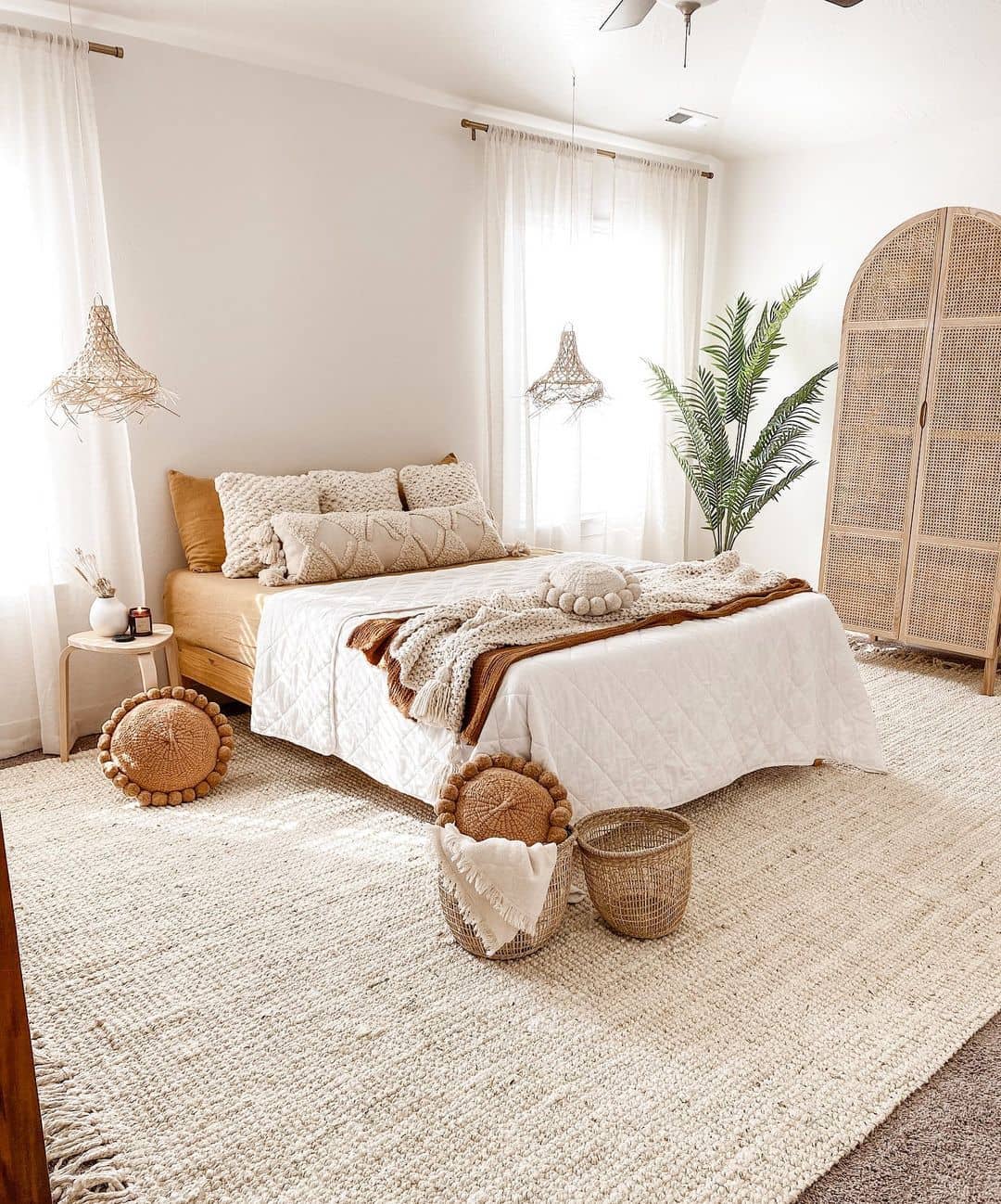 15. a Tapestry Of Dreams with Macrame and Moroccan Lamps