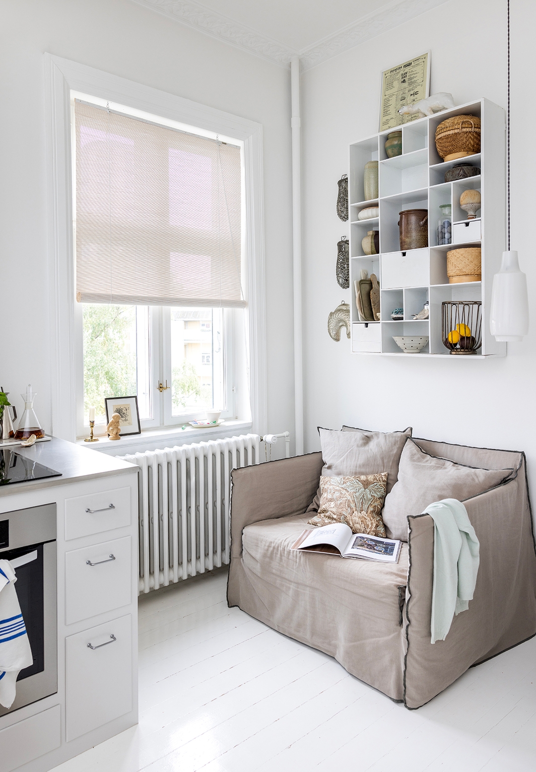 7. Moonlit Lattice Shadows: Interwoven Wooden Blinds with Subtle Textured Stripes