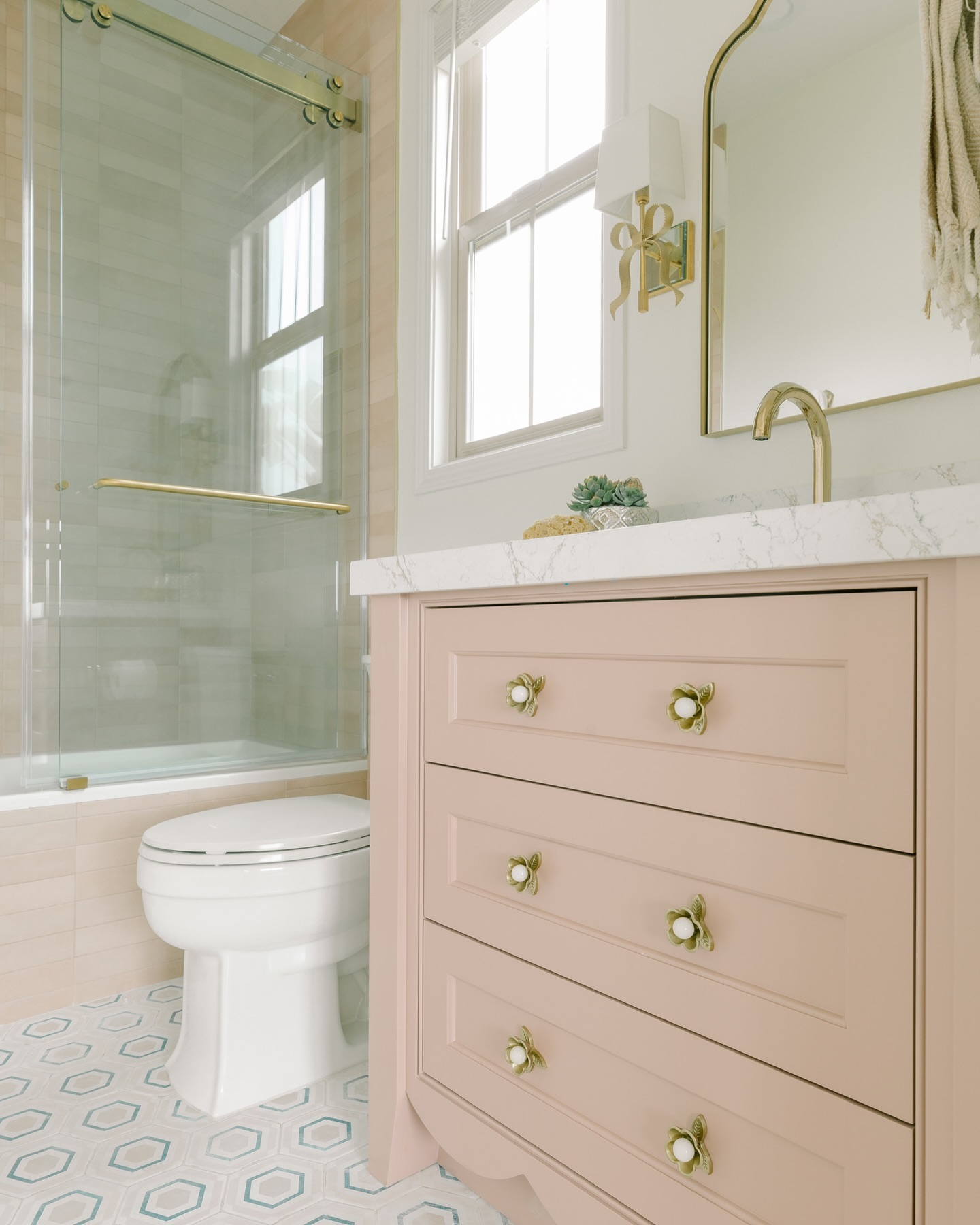 5. the Porcelain Throne with a Botanical Canopy and Geometric Tile Mosaic