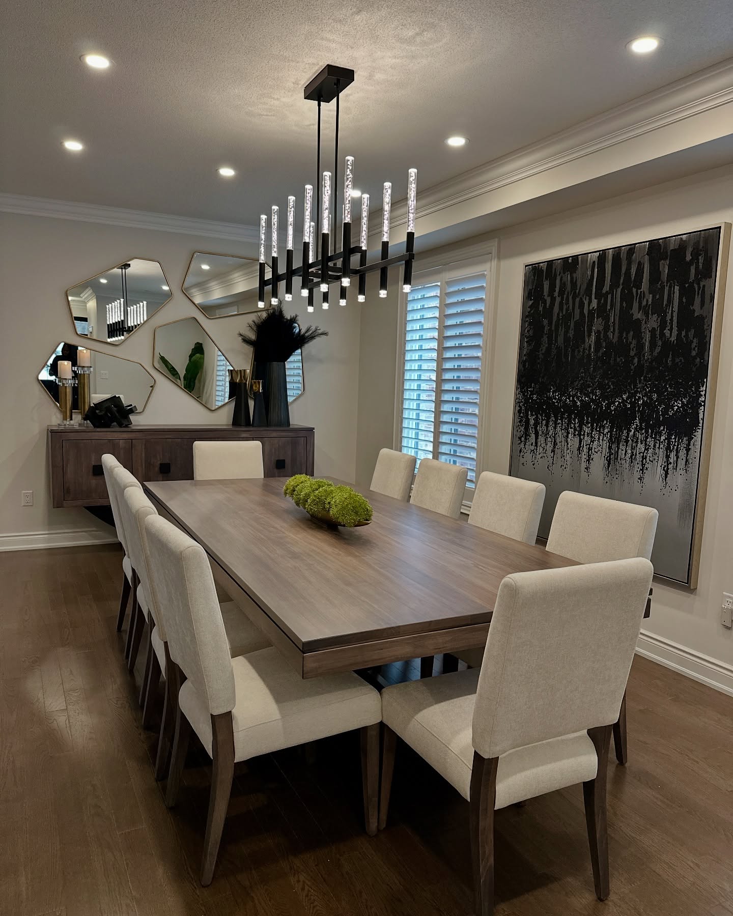 5. Moonlit Glass and Timber Fusion Dining Room